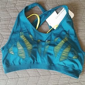 Fabletics sports bra